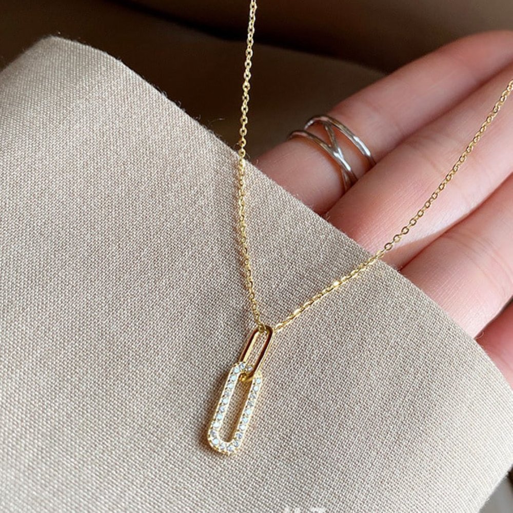 925 Sterling Silver Cubic Zirconia Rectangle Dainty Necklace